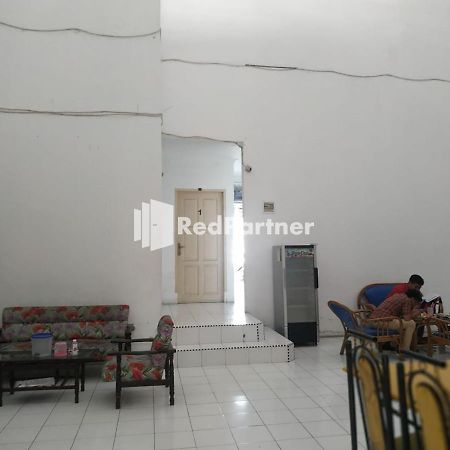 Hotel Samrat Palu Exteriér fotografie