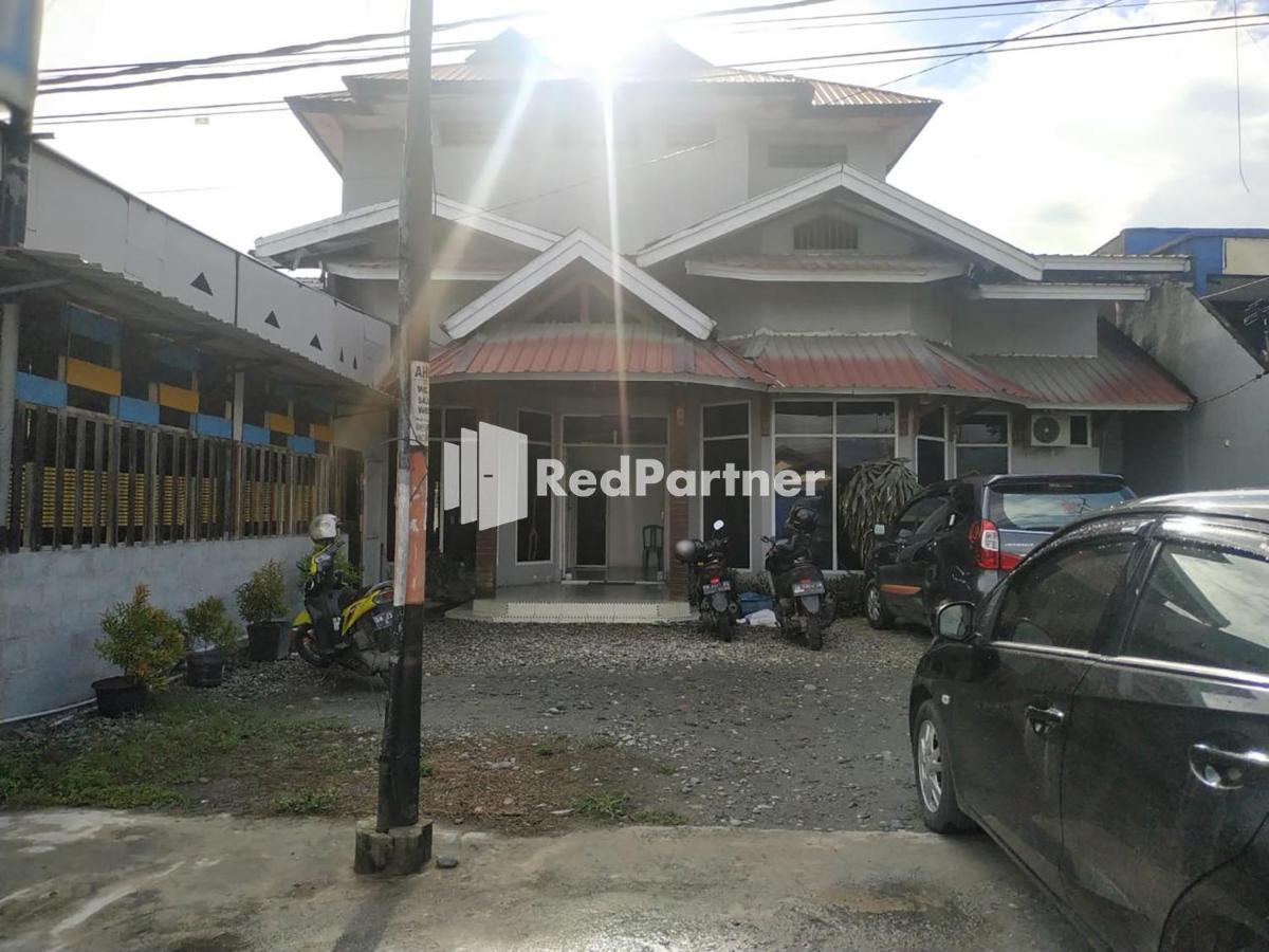 Hotel Samrat Palu Exteriér fotografie